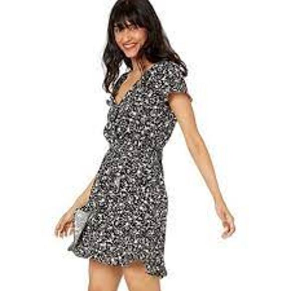 J. Crew Mercantile Women's Faux Wrap V Neck Ruffle Mini Dress Floral Black Small - Picture 7 of 7